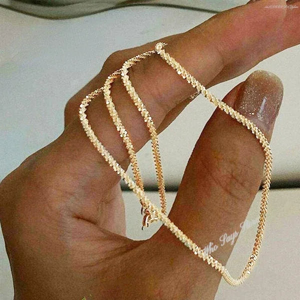 Collier délicat pour femme